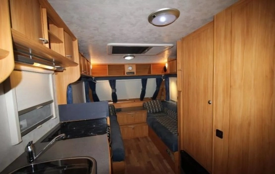                         Przyczepa Adria 530 z 2005 roku - zdjęcie 16
                        