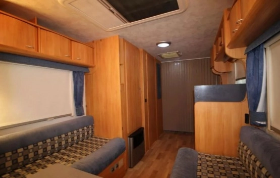                         Przyczepa Adria 530 z 2005 roku - zdjęcie 7
                        