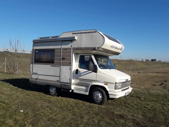                         Kamper Fiat Ducato 1,9 diesel - zdjęcie 1
                        