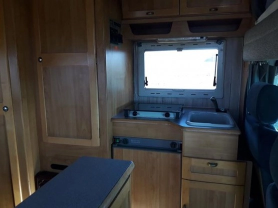                         Kamper Fiat Ducato 1,9 diesel - zdjęcie 4
                        