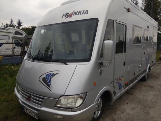                         Frankia i700 Rolls-Royce zimowy, full wyposażenie, gigant, GARAŻ, klima, SAT + 2 TV - zdjęcie 17
                        