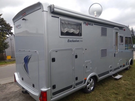                         Frankia i700 Rolls-Royce zimowy, full wyposażenie, gigant, GARAŻ, klima, SAT + 2 TV - zdjęcie 19
                        