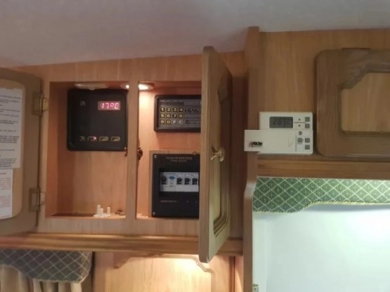                         Przyczepa kempingowa Buccaner Elan 15 - zdjęcie 6
                        