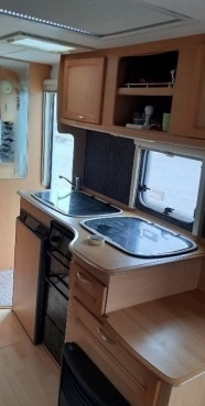                         Przyczepa Bailey Renger z 2002 roku - zdjęcie 6
                        