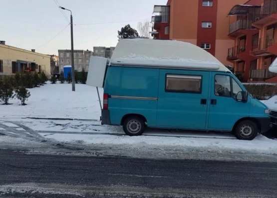                         Kamper Fiat Ducato, 2000 rok - zdjęcie 10
                        