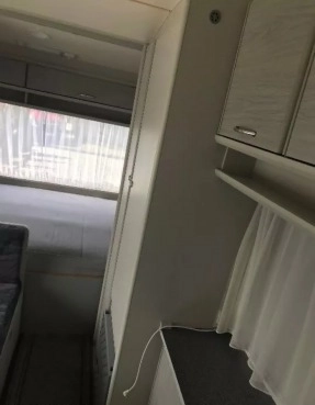                         Przyczepa Beyerland Delta Caravans z 1996 roku - zdjęcie 6
                        