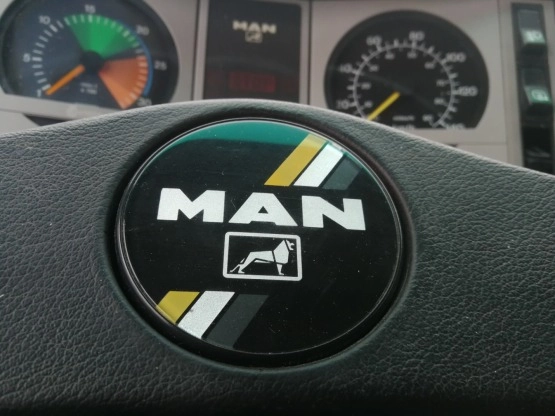                         MAN L2000 Kamper Niesmann + Bischoff Clou Liner 830 CAŁOROCZNY  - zdjęcie 15
                        