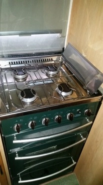                         Przyczepa kempingowa Elddis - zdjęcie 19
                        