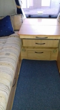                         Przyczepa Sterling Diamond z 2004 roku - zdjęcie 5
                        