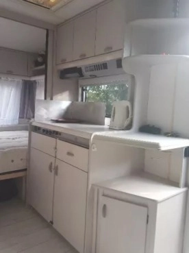                         Przyczepa kempingowa Hobby - zdjęcie 6
                        