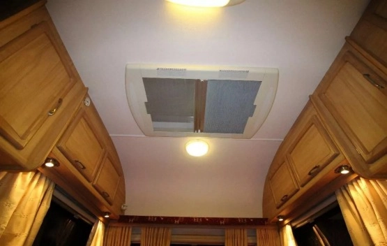                         Przyczepa AVONDALE DART 556/6 - zdjęcie 15
                        