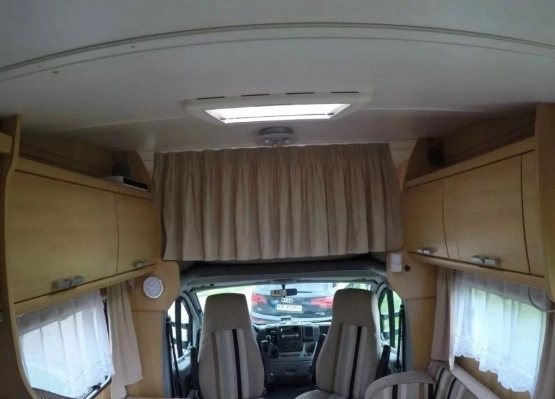                         Kamper TEC RoTEC 700G z 2007 roku - zdjęcie 3
                        