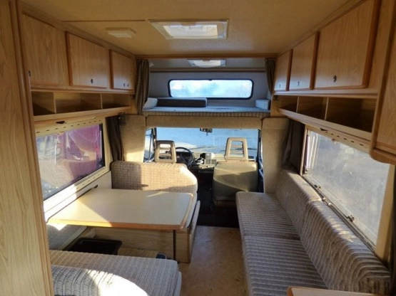                         Peugeot J5 EURO MOBIL 2.5 D - zdjęcie 4
                        