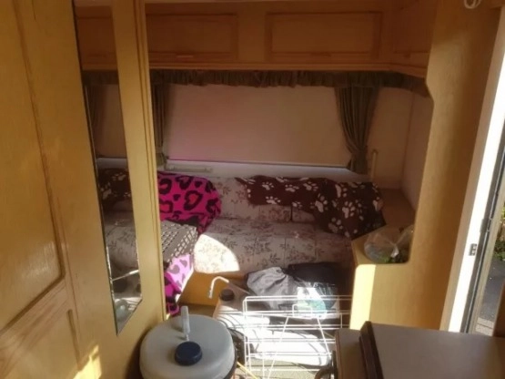                         Przyczepa kempingowa Abbey Gts z 1995 roku - zdjęcie 5
                        