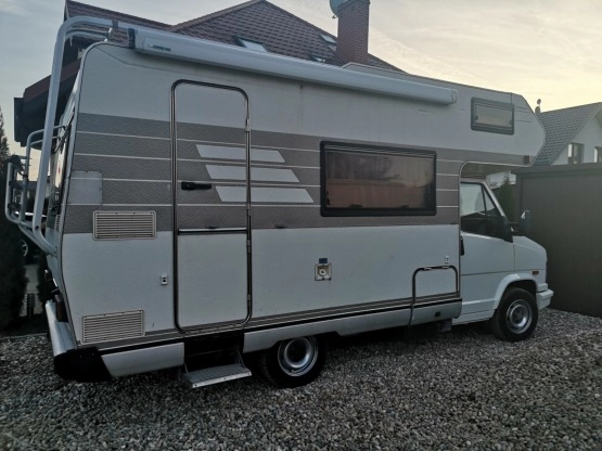                         FIAT DUCATO 2,5 D HYMER 500. KLIMATYZACJA! - zdjęcie 11
                        