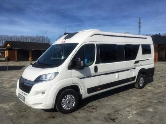                         Kamper ADRIA TWIN 640 SLX, rok 2018 - zdjęcie 8
                        