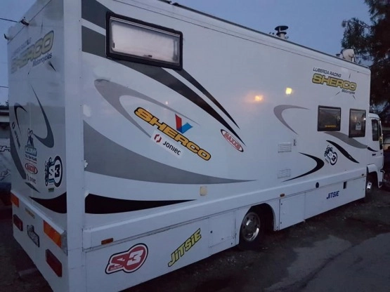                         Kamper Man 7-osobowy, 7.5 tony - zdjęcie 2
                        