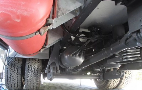                         Mercedes-Benz MORELO EMPIRE LINNER 100GB - zdjęcie 15
                        