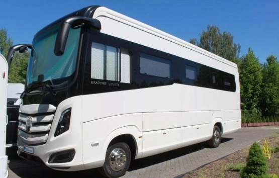                         Mercedes-Benz MORELO EMPIRE LINNER 100GB - zdjęcie 1
                        