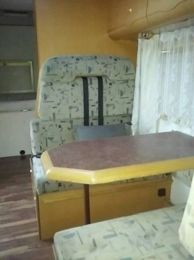                         Kamper Fiat Ducato z 1998 roku - zdjęcie 7
                        