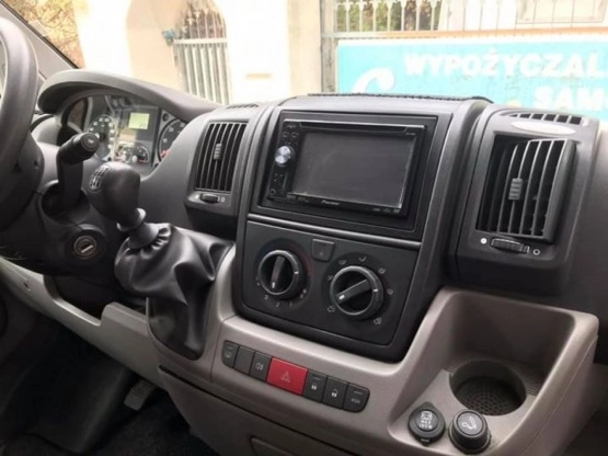                         Fiat Ducato Karman Davis z 2010 roku - zdjęcie 7
                        