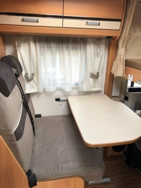                         Camper Dethleffs Globbebus 2015 - zdjęcie 15
                        