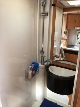                         Camper Dethleffs Globbebus 2015 - zdjęcie 16
                        