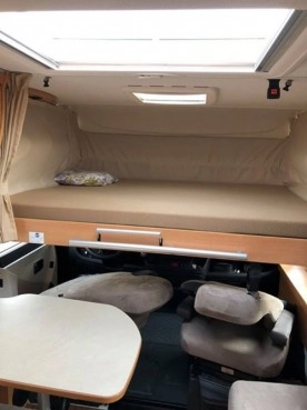                         Camper Dethleffs Globbebus 2015 - zdjęcie 3
                        