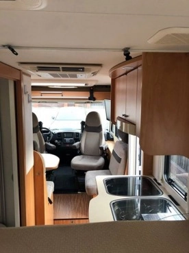                         Camper Dethleffs Globbebus 2015 - zdjęcie 6
                        