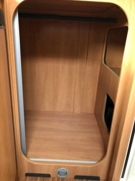                         Camper Dethleffs Globbebus 2015 - zdjęcie 7
                        