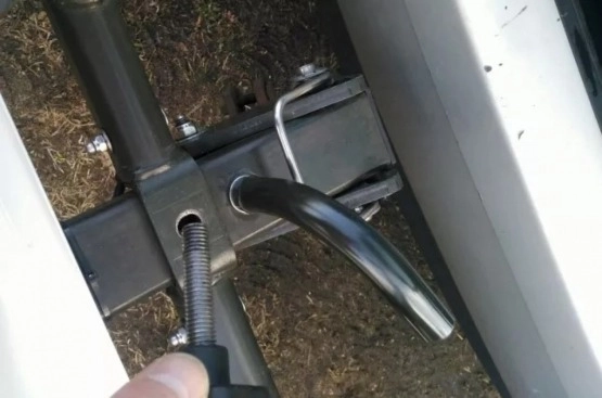                         Bagażnik rowerowy na hak, uchylny - zdjęcie 7
                        