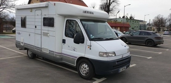                        Hymer Eriba 2.8, 2000 rok, bardzo zadbany - zdjęcie 1
                        