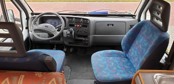                         Hymer Eriba 2.8, 2000 rok, bardzo zadbany - zdjęcie 6
                        