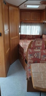                         Hymer Eriba 2.8, 2000 rok, bardzo zadbany - zdjęcie 9
                        