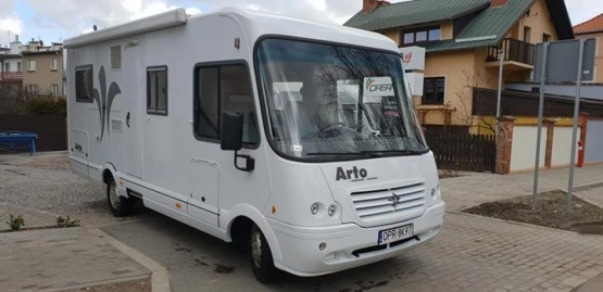                         Kamper Niessman Bischoff Arto z 2006 roku, 118 000 km - zdjęcie 15
                        