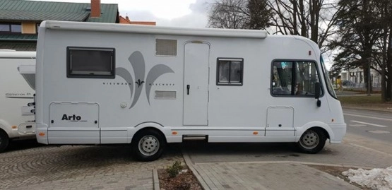                         Kamper Niessman Bischoff Arto z 2006 roku, 118 000 km - zdjęcie 1
                        