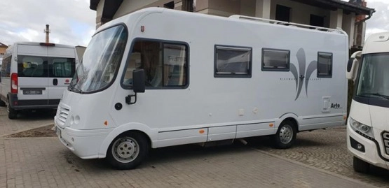                         Kamper Niessman Bischoff Arto z 2006 roku, 118 000 km - zdjęcie 4
                        