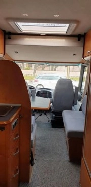                         Kamper Niessman Bischoff Arto z 2006 roku, 118 000 km - zdjęcie 6
                        