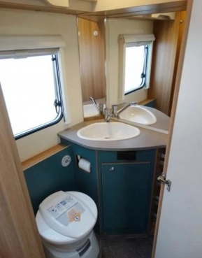                         Weinsberg 560 QDK rok 2017 - zdjęcie 11
                        