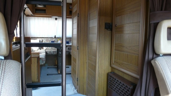                         Volkswagen LT 28D Karmann Distance Wide - zdjęcie 11
                        