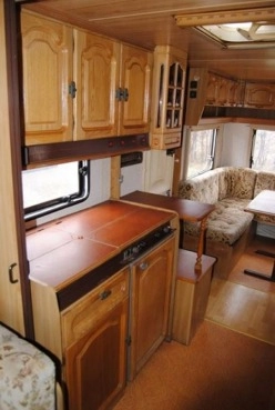                         BURSTNER. Idealna na działkę, 6 os. Ogrzewanie! Duża! 2 osie! TRANSPORT - zdjęcie 8
                        