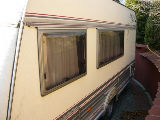                         PRZYCZEPA CAMPINGOWA LMC LUXUS 450   - zdjęcie 2
                        