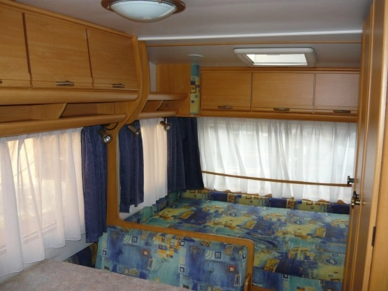                         PRZYCZEPA CAMPINGOWA LMC LUXUS 450   - zdjęcie 4
                        