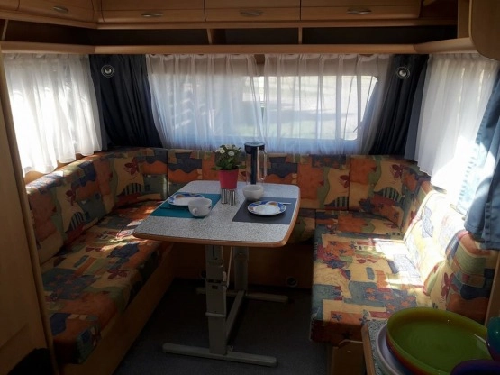                         Dethleffs Camper EF DMC 1350 z dużym przedsionkiem - zdjęcie 4
                        