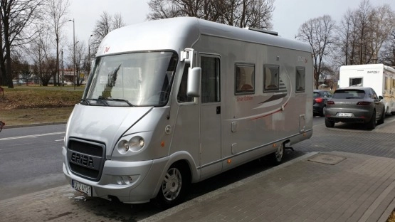                         KAMPER CAMPER HYMER ERIBA 636 JET 2005 - zdjęcie 2
                        