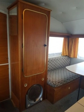                         Przyczepa GOLIATH LA LOUVIERE - zdjęcie 11
                        