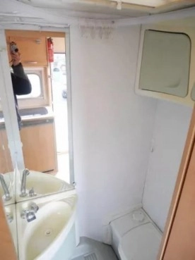                         Przyczepa kempingowa Sterckeman Starlett 4-5 osobowa. Ładna, zadbana, sucha. - zdjęcie 5
                        