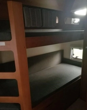                         Przyczepa kempingowa Hobby 650 Kfu Prestige - zdjęcie 11
                        