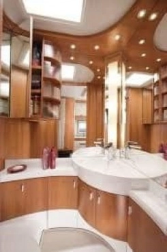                         Przyczepa kempingowa Hobby 650 Kfu Prestige - zdjęcie 14
                        