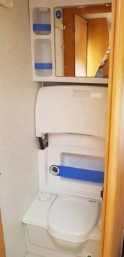                         Przyczepa Hobby 400 - zdjęcie 4
                        